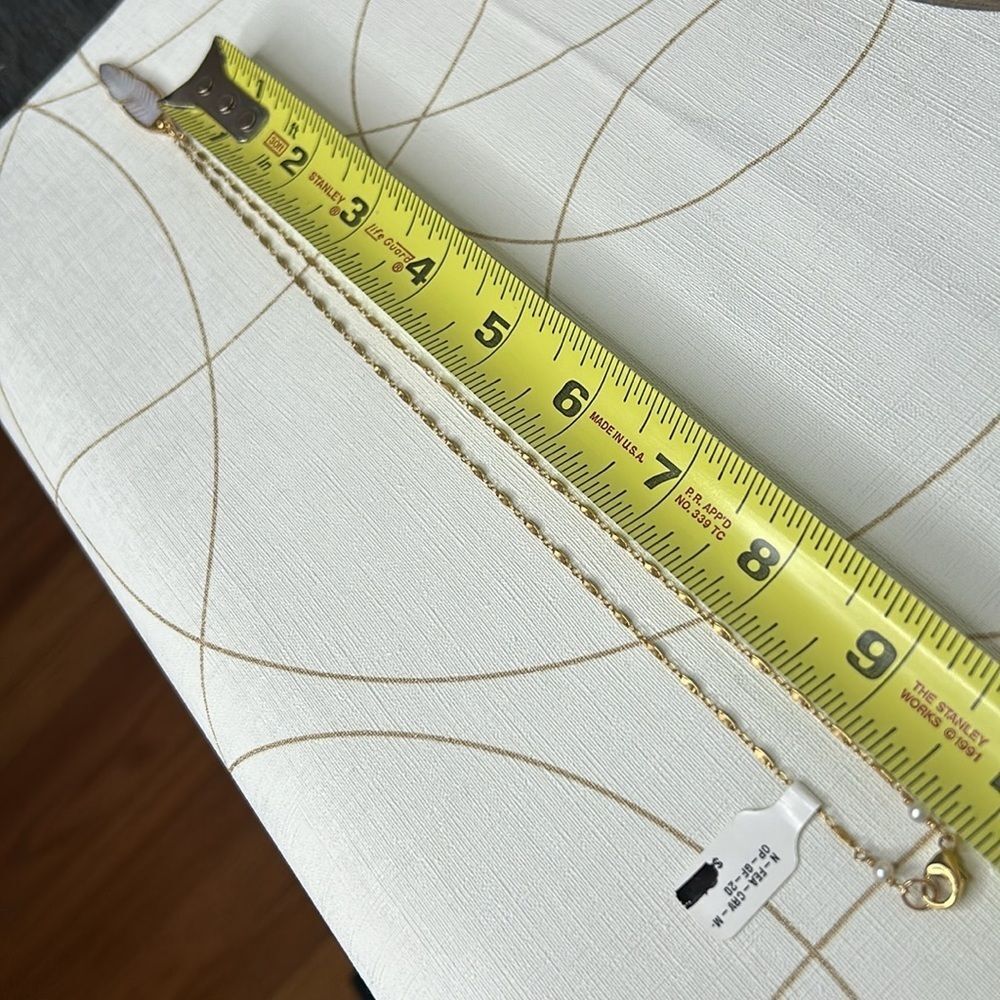 Mother of Pearl And Gold-filled Feather Necklace, 20’ - Picture 5 of 6